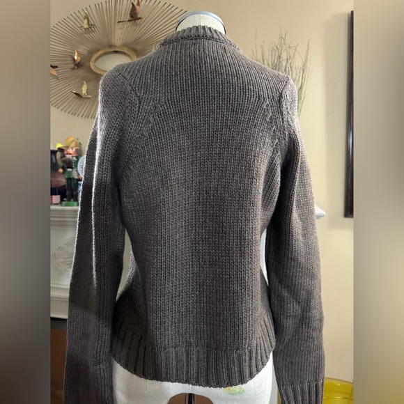 LOVERS AND FRIENDS Emory Keyhole Cable Pullover in Dark Taupe Brown size L - Picture 7 of 11